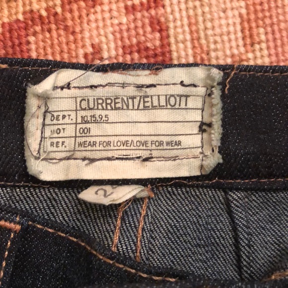 Jeans - Picture 1 of 3